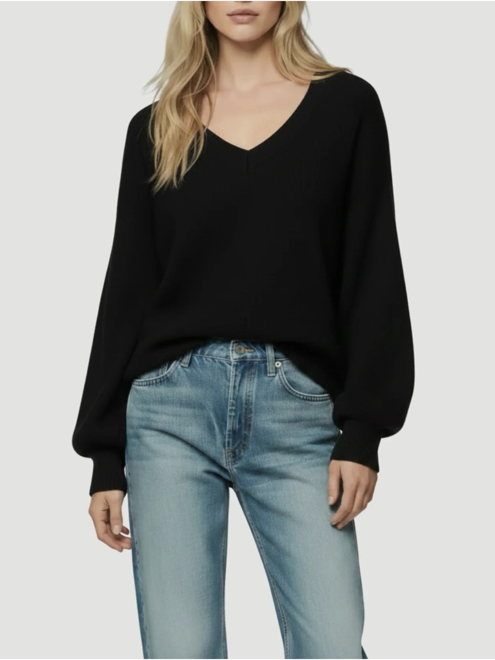 Nuuds SOFT KNIT LONG SLEEVE V-NECK SWEATER Size L